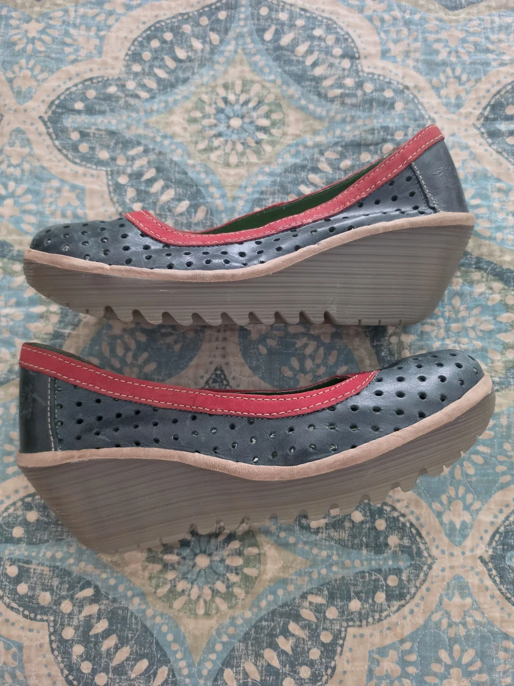 FLY London Yika Perforated Green Red Leather Wedge Pumps Retro Comfort Shoe 40